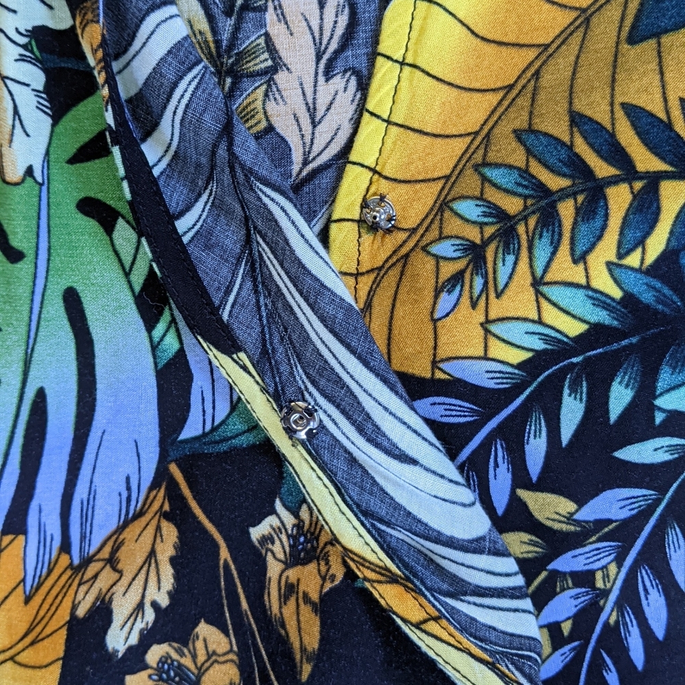 Tropical Wrap Dress - Picture 3 of 4
